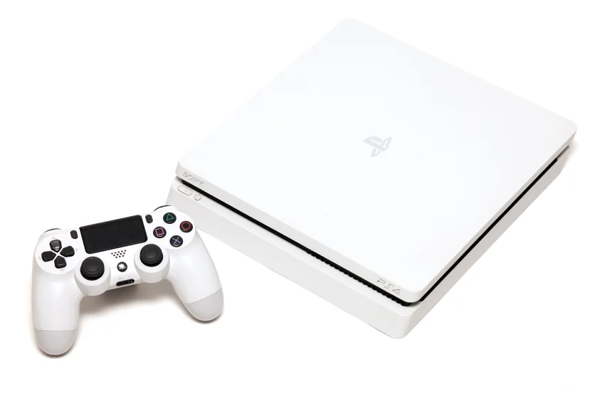 PlayStation 4 Slim 1TB
